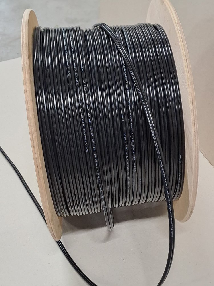 BVS ProTools Zwakstroom Tuinverlichting Kabel 2x2.3mm² rol a 200 mtr BVS ProTools Zwakstroom Tuinverlichting Kabel 2x2.3mm² rol a 200 mtr
